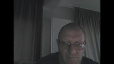 Snapshot of katha75 chatting on November 30, 10:08 am katha75 online show from November 30, 10:08 am