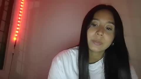 Snapshot of kathaleya018 chatting on February 17, 12:51 am kathaleya018 online show from February 17, 12:51 am