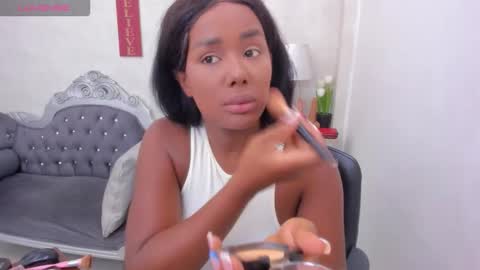 Snapshot of katherin_cruzz chatting on March 25, 2:34 pm katherin online show from March 25, 2:34 pm