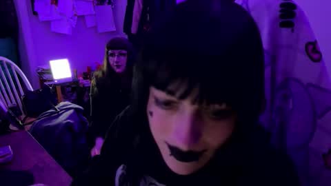 katherinekleave online show from February 8, 7:56 am