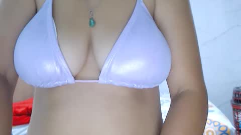 natalia online show from May 9, 1:27 pm