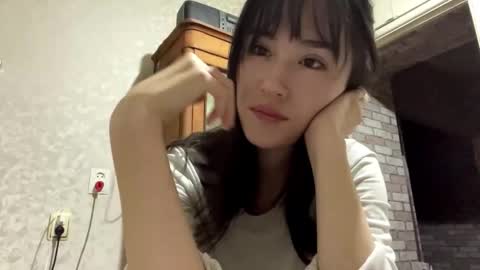 Snapshot of katherintrotto chatting on September 25, 6:22 pm Ayumi online show from September 25, 6:22 pm
