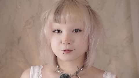 Bella online show from March 5, 4:47 pm