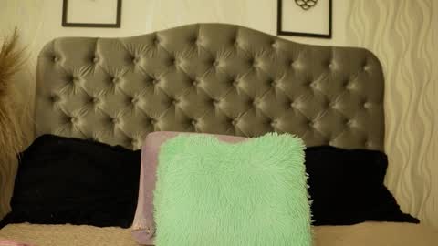 Snapshot of kathh_latorre chatting on March 8, 1:59 pm kathh_latorre online show from March 8, 1:59 pm