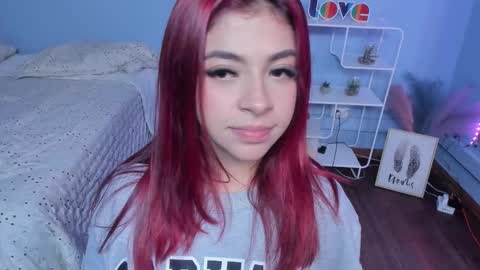 Kathia  online show from February 3, 6:40 am