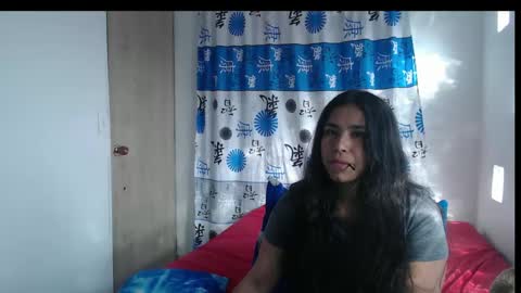 Snapshot of kathiie_ chatting on January 9, 1:02 pm K A T H I E online show from January 9, 1:02 pm