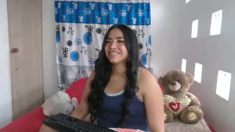 Snapshot of kathiie_ chatting on January 24, 9:26 pm K A T H I E online show from January 24, 9:26 pm