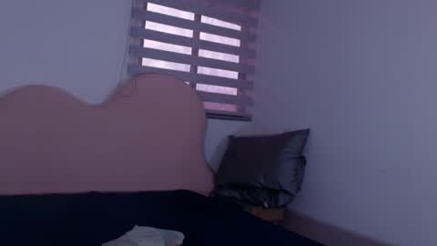 Snapshot of kathy19_1 chatting on March 24, 7:08 pm kathy19_1 online show from March 24, 7:08 pm