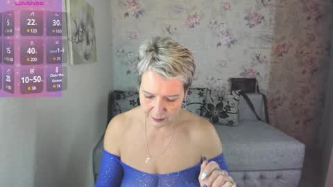 Snapshot of kathy_sunn chatting on December 21, 2:15 pm Kathy online show from December 21, 2:15 pm