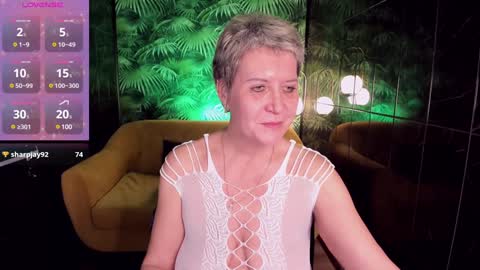 Snapshot of kathy_sunn chatting on January 13, 4:30 pm Kathy online show from January 13, 4:30 pm