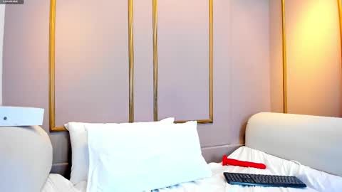 Kathy online show from February 10, 10:51 pm