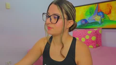 Khaterine online show from May 4, 12:23 pm