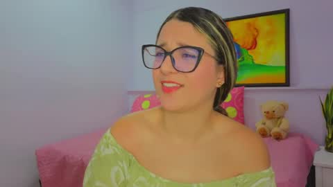 Khaterine online show from May 5, 12:13 pm