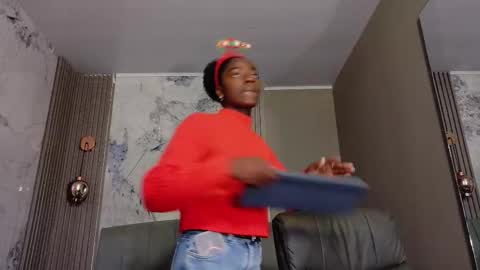 Katia online show from December 19, 11:28 am