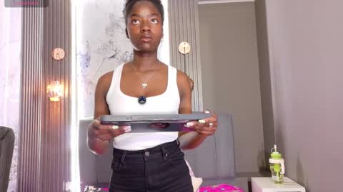 Katia online show from March 19, 3:27 pm