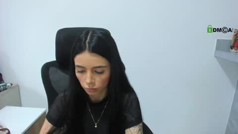 Katia  online show from April 30, 5:19 pm