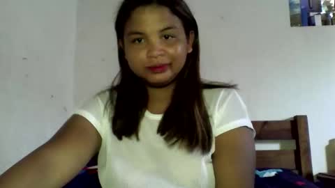 Snapshot of katibeauty00 chatting on January 7, 6:49 am katibeauty00 online show from January 7, 6:49 am