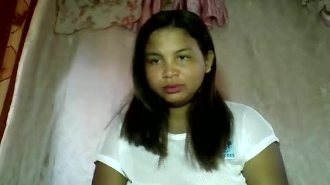 Snapshot of katibeauty00 chatting on January 14, 7:03 am katibeauty00 online show from January 14, 7:03 am