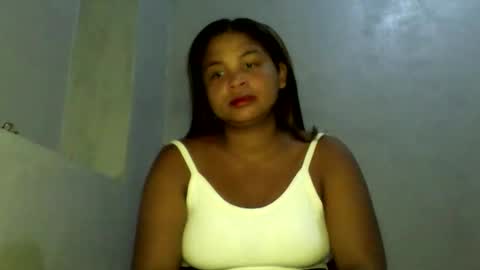 katibeauty00 online show from May 6, 7:35 am