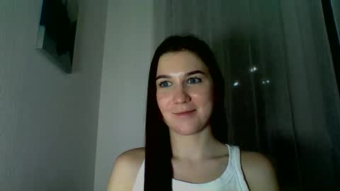 katie_foxi online show from November 12, 5:35 pm