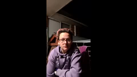 Snapshot of katie_tyler chatting on June 9, 10:49 am Katie online show from June 9, 10:49 am
