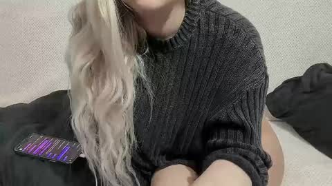 Katie online show from May 22, 4:41 am