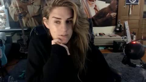 Katie online show from November 20, 5:51 am