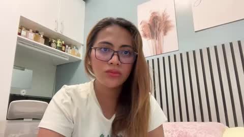 Snapshot of katiefrox_ chatting on September 9, 6:35 am katiefrox online show from September 9, 6:35 am