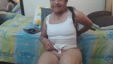 Snapshot of katiehotx chatting on December 23, 8:57 pm katie online show from December 23, 8:57 pm