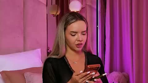 KatJolie online show from July 11, 7:27 pm