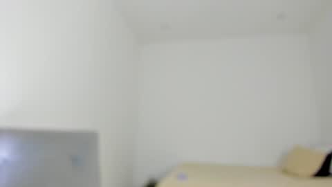 Snapshot of katnees_correa chatting on December 12, 7:52 am Follow me on instagram and twitter as correaktnees online show from December 12, 7:52 am
