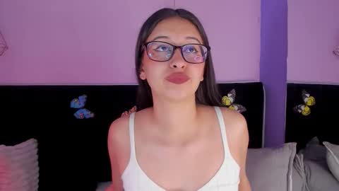 .... Katniss .... online show from February 19, 6:20 am