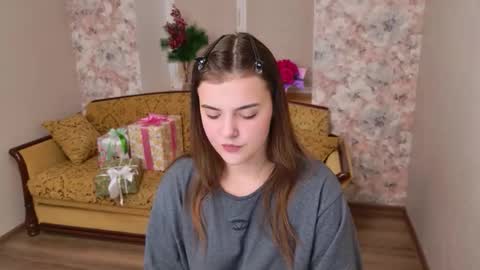 Snapshot of katnotcat chatting on December 13, 7:53 pm katnotcat online show from December 13, 7:53 pm