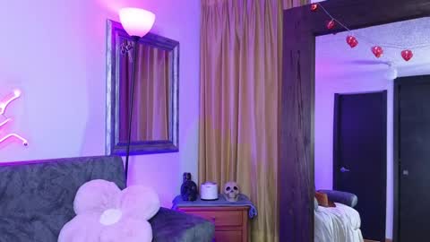 Snapshot of katrin_1 chatting on January 28, 12:57 am Katrin online show from January 28, 12:57 am