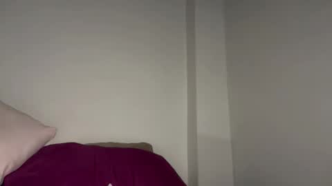 katrina_foxxx online show from April 7, 4:46 am