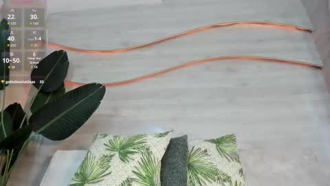 Katrina online show from January 14, 11:49 am