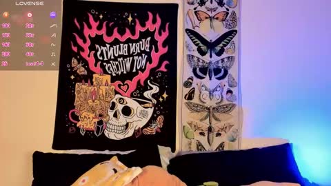 Katrina Ricci online show from November 14, 5:28 am