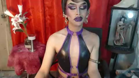 katrinadestroyer online show from April 19, 6:10 pm