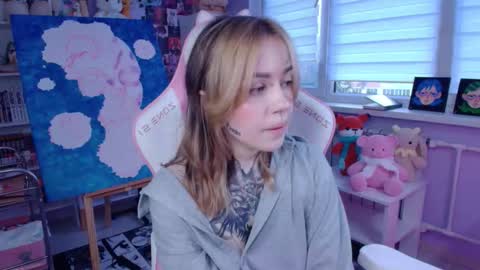 Snapshot of katrinwaifu chatting on September 24, 3:04 pm Katrin online show from September 24, 3:04 pm