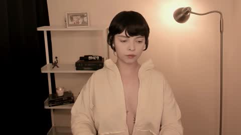 katsuro online show from October 18, 9:59 pm