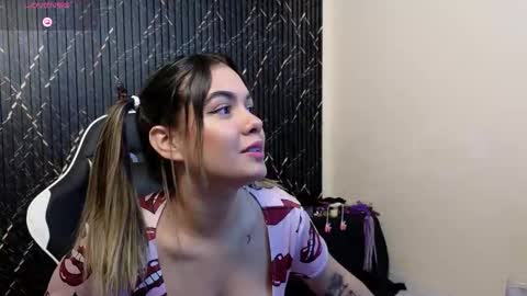 Katt  online show from February 4, 2:23 pm