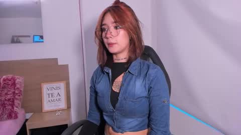 katta_martini_ online show from January 19, 11:58 am