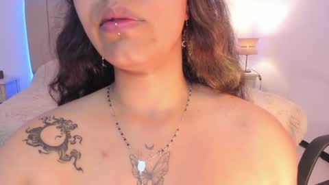 katta_ossa online show from February 21, 1:11 am
