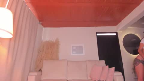 katte online show from October 19, 1:34 pm