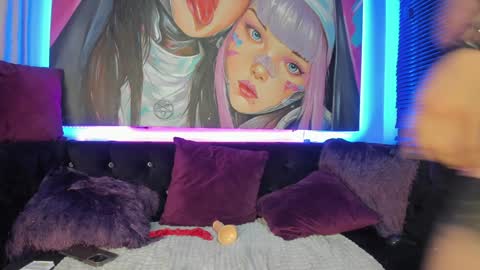 Katiia online show from January 10, 5:56 pm