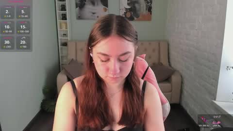 Snapshot of kattiecutiexx chatting on May 12, 5:48 am Kattrin online show from May 12, 5:48 am