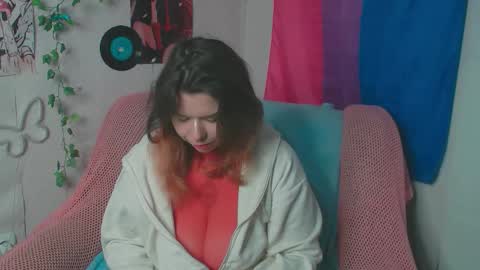 Snapshot of kattixo chatting on February 5, 3:27 pm Katti online show from February 5, 3:27 pm