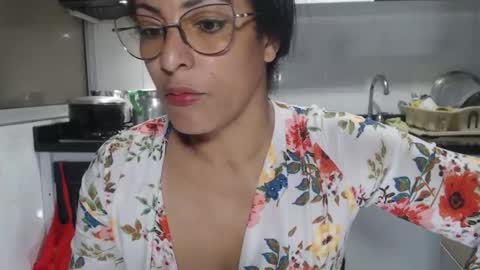 Snapshot of kattleyagray chatting on October 9, 9:02 pm KattleyaGrey online show from October 9, 9:02 pm