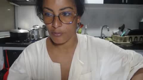 Snapshot of kattleyagray chatting on October 23, 9:46 pm KattleyaGrey online show from October 23, 9:46 pm