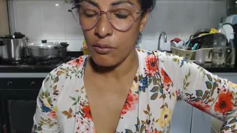 KattleyaGrey online show from February 7, 7:17 pm